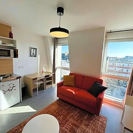 We Live In R - Duplex 501